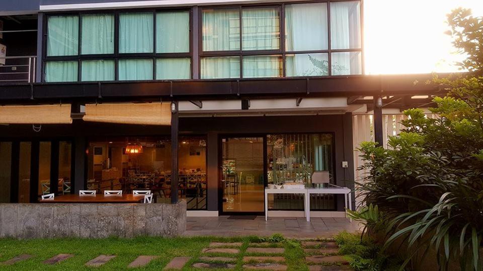 The Plimplace 2 Banguecoque Exterior foto